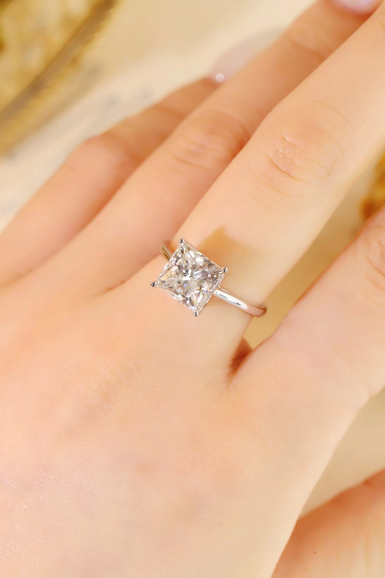 3 Carat Lab-Grown Princess Cut Diamond Ring, 10K Gold 4-Prong Band, Premium Anniversary Ring for Womeng