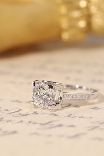 10K Gold Lab Grown Round Diamond Bull Head Ring - 2.00ct Center + 0.15ct Side Diamonds for Women