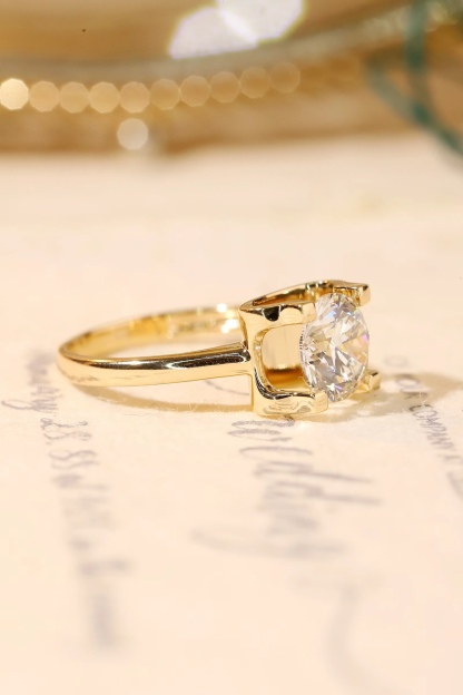 1.00 Carat Lab Created Diamond Bull Head Ring | 10K Gold Classic Wedding Jewelry