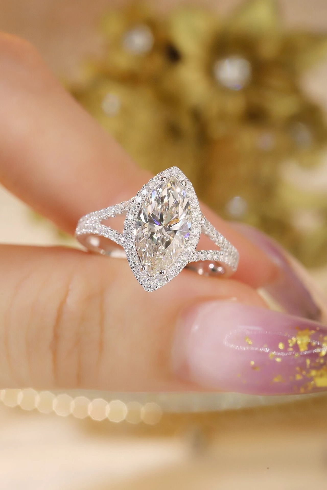 Classic Design + Maximum Shine: 3.00ct Lab-Created Marquise | 10K Gold Four-Prong + 0.40ct