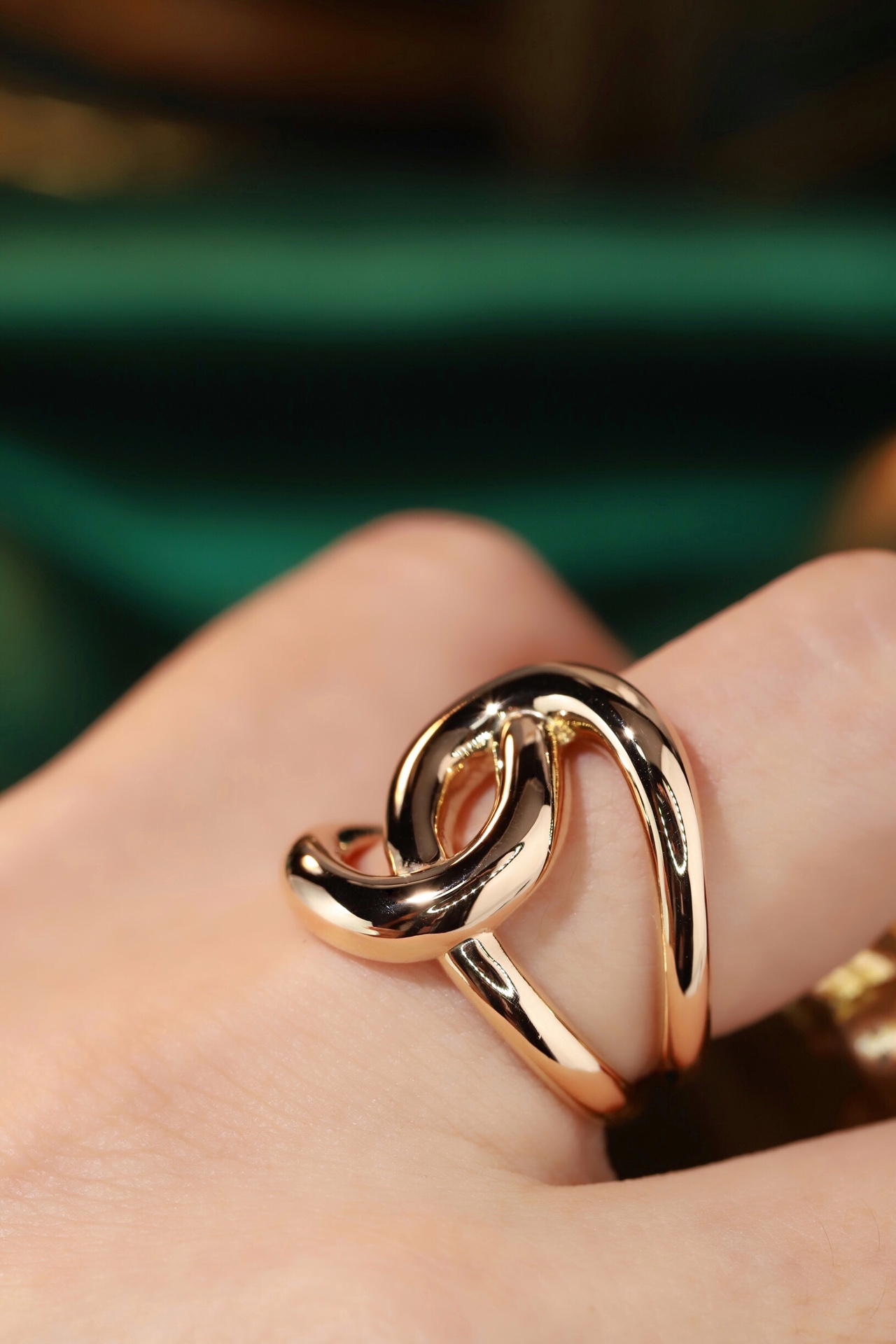 18K gold 3D hard gold environmentally friendly electroplated hollow plain gold ring