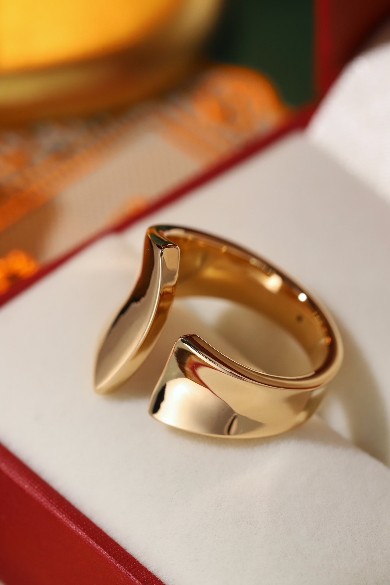 18K gold 3D hard gold environmentally friendly electroplated hollow plain gold asymmetrical open ring