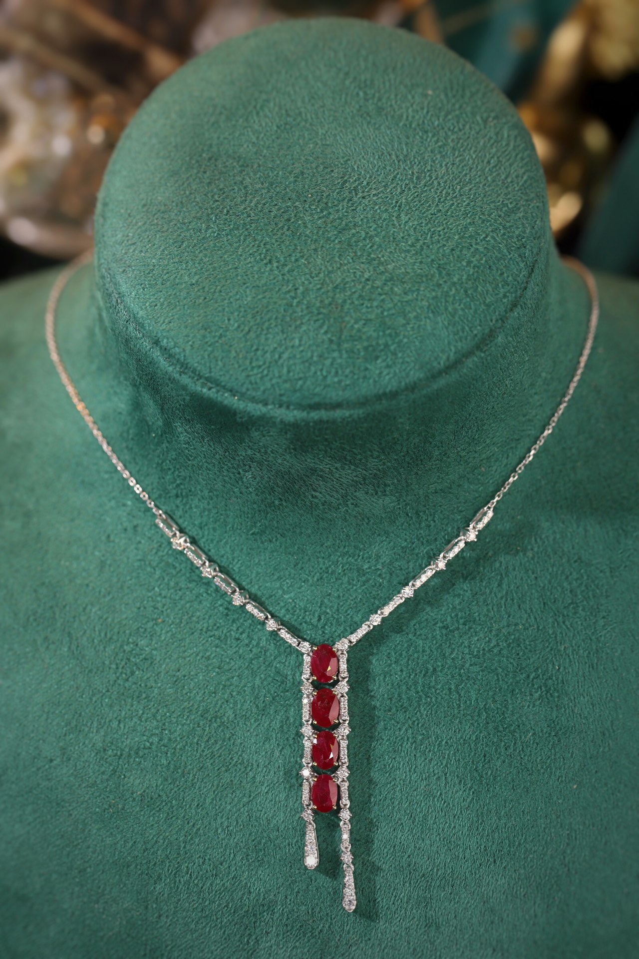 18k gold necklace with  2.40-carat natural ruby and  0.75-carat natural diamond.