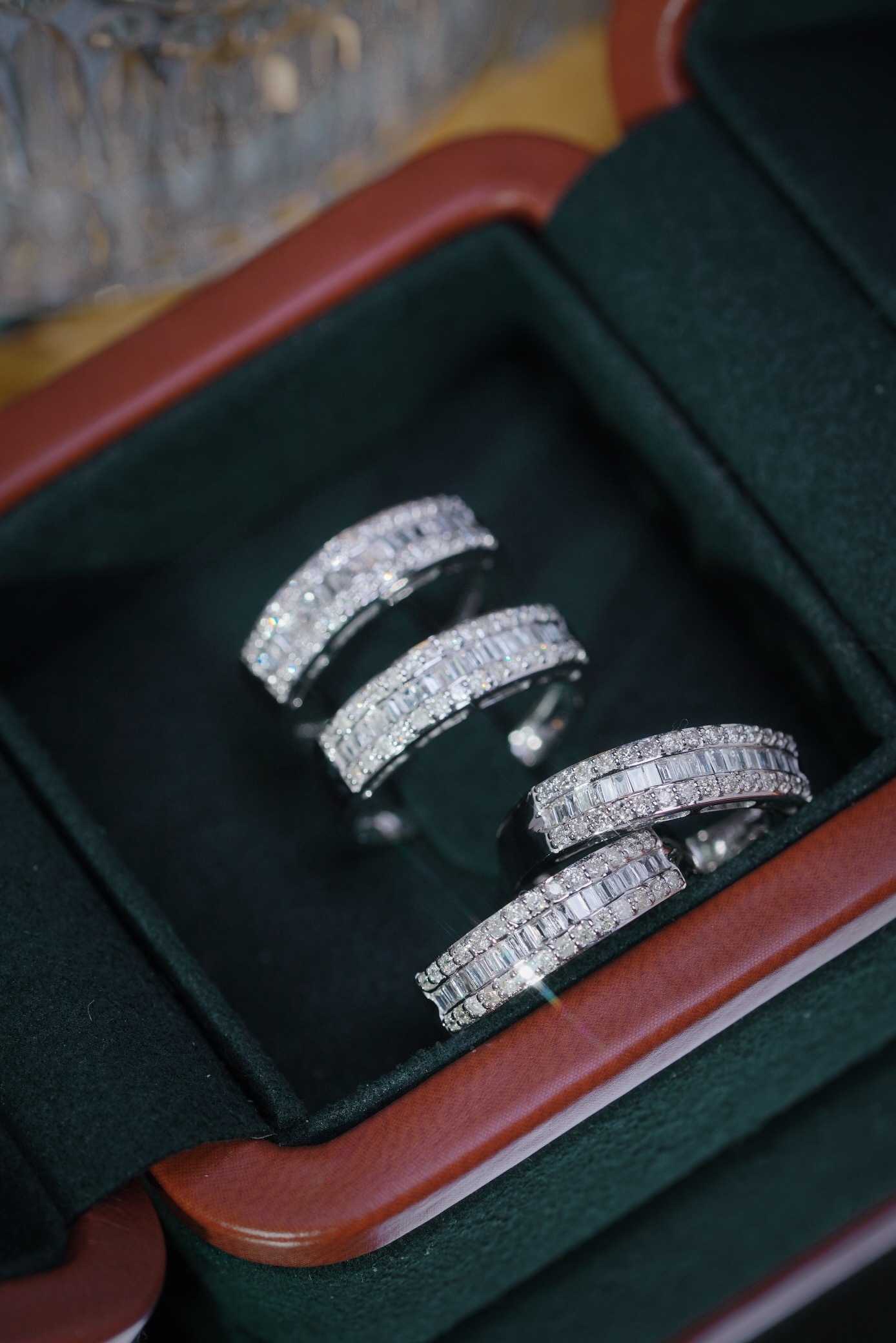 18k gold ring set with a natural diamond; the diamond features a Tapered Baguette cut and weighs 0.50 carats.