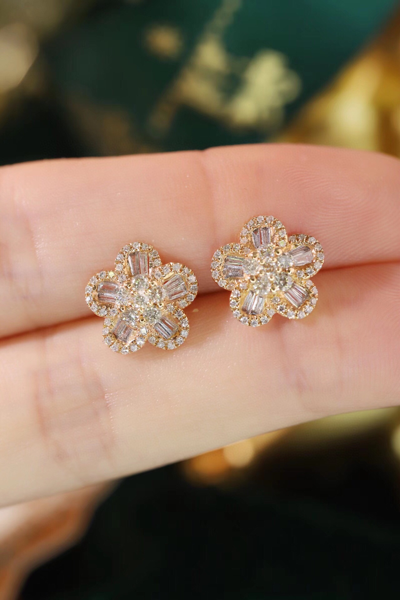 Flowers 18k Gold Earrings, Studded with 0.79ct Natural Diamond 
