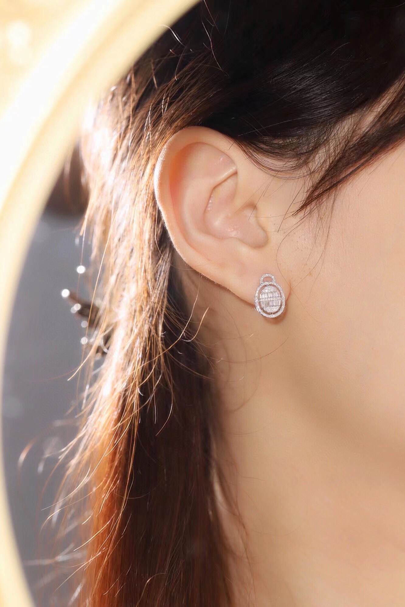 18k Gold Earrings, Studded with 0.60ct Natural Diamond 