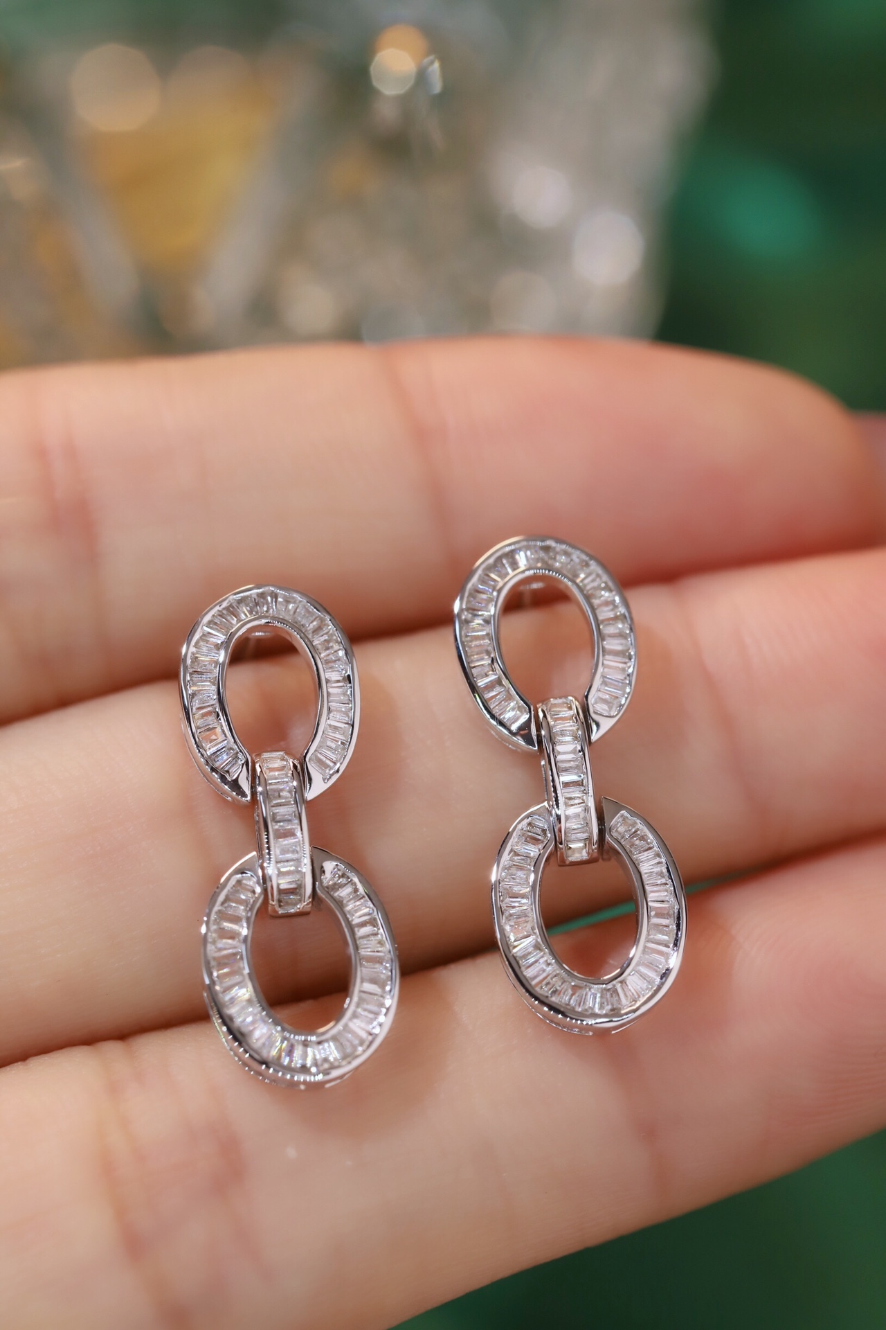 18k gold earrings set with 0.70ct natural diamond