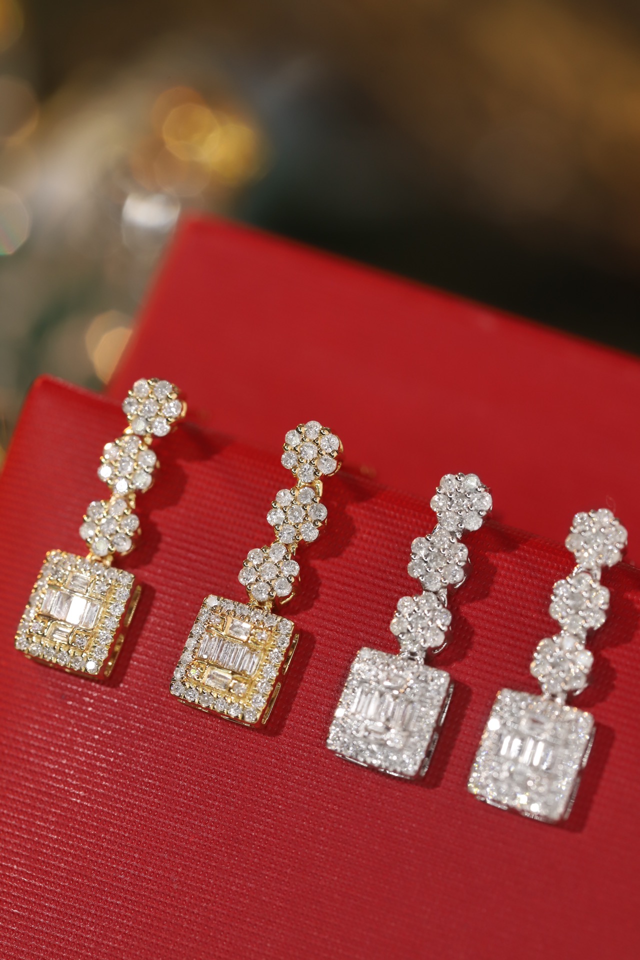 18k gold earrings set with 0.50ct natural diamond