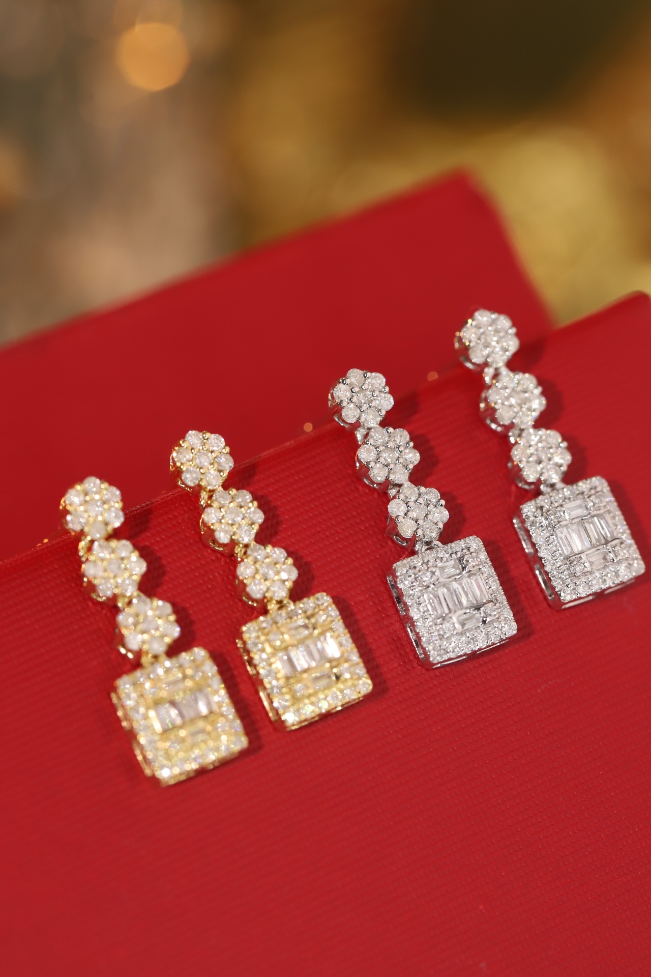 18k gold earrings set with 0.50ct natural diamond