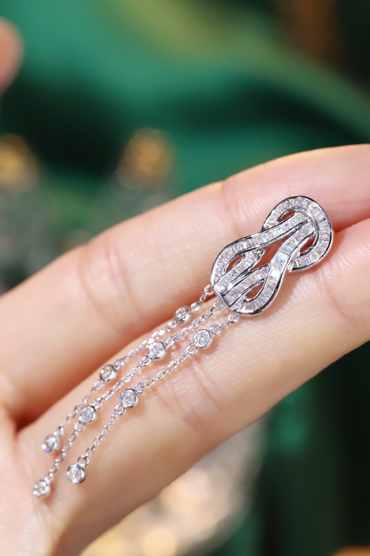 18k Gold Earrings with Fred Clasp and Tassels, Studded with 1.20ct Diamonds