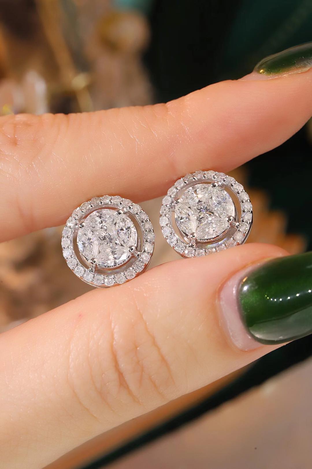 18k Gold Earrings Set with Marquise and Princess Cut Diamonds