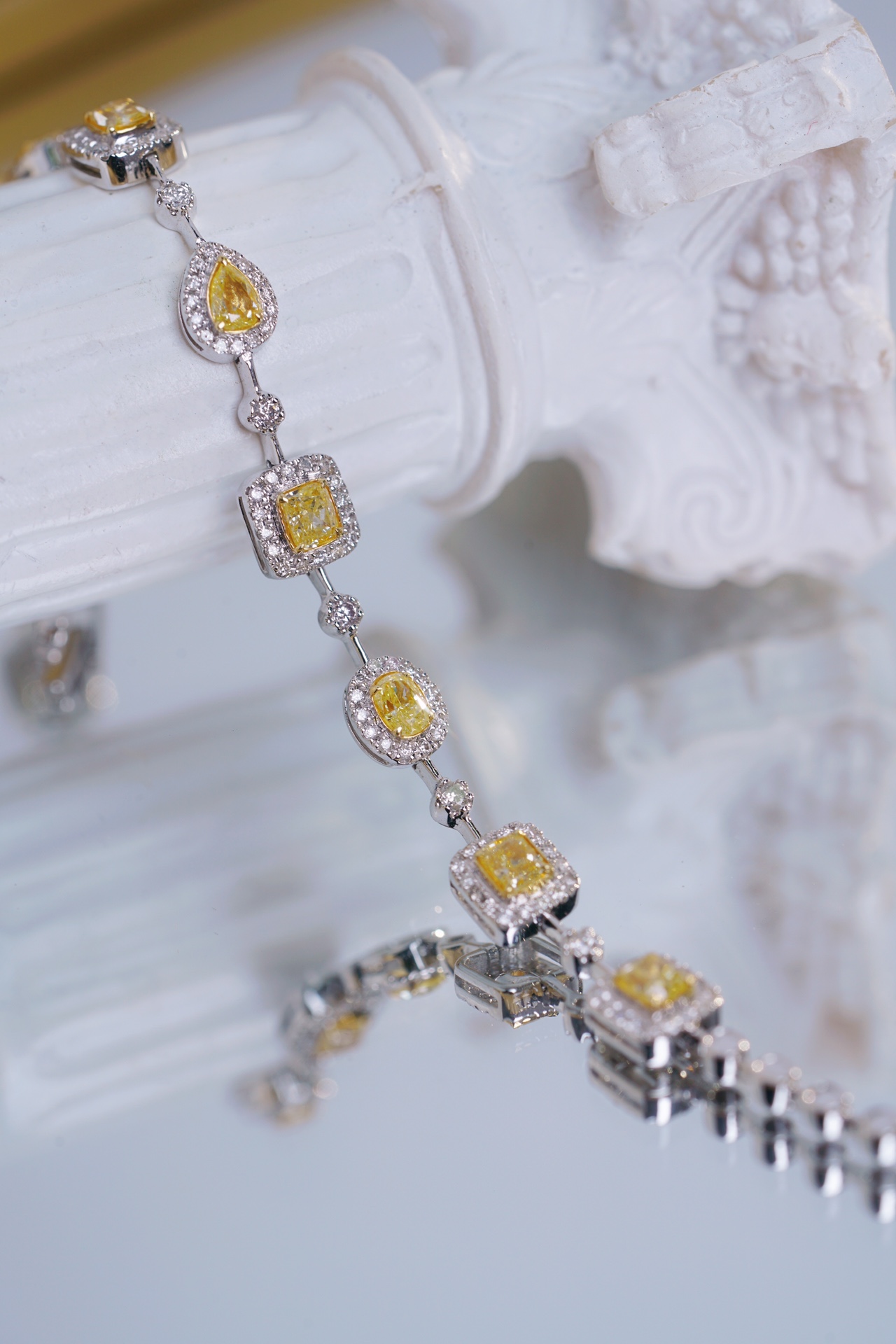 18k Gold Bracelet, Yellow Diamond Bracelet, Odd-Cut Diamonds, 1.65ct Yellow Diamond