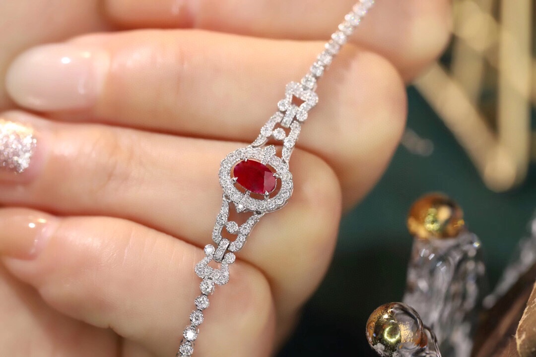 18k Gold Bracelet, Ruby Bracelet, Oval Ruby 1.10ct, Natural Diamond 0.52ct