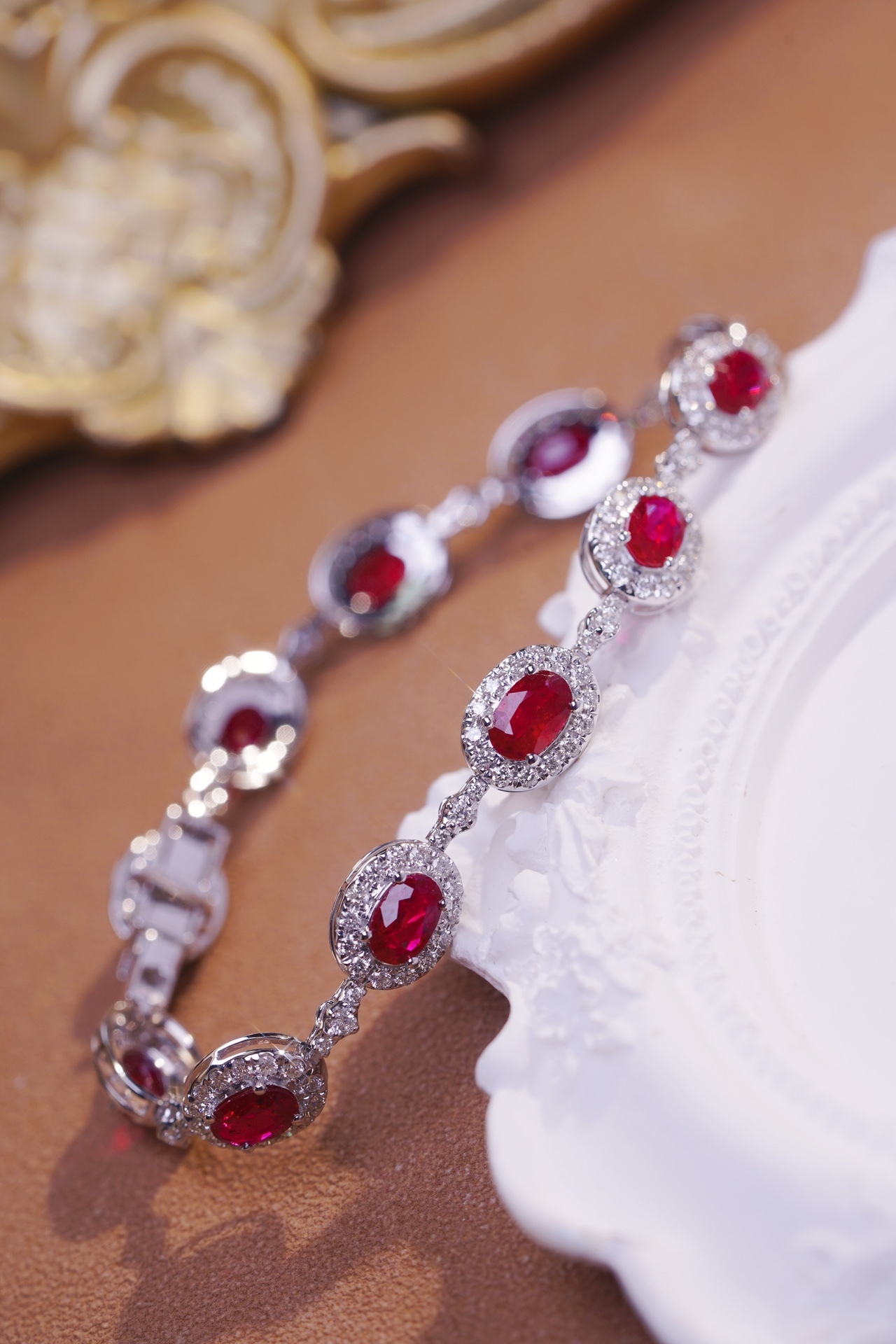 18k Gold Bracelet, Ruby Bracelet, Oval Ruby 5.00ct, Natural Diamond 2.00ct