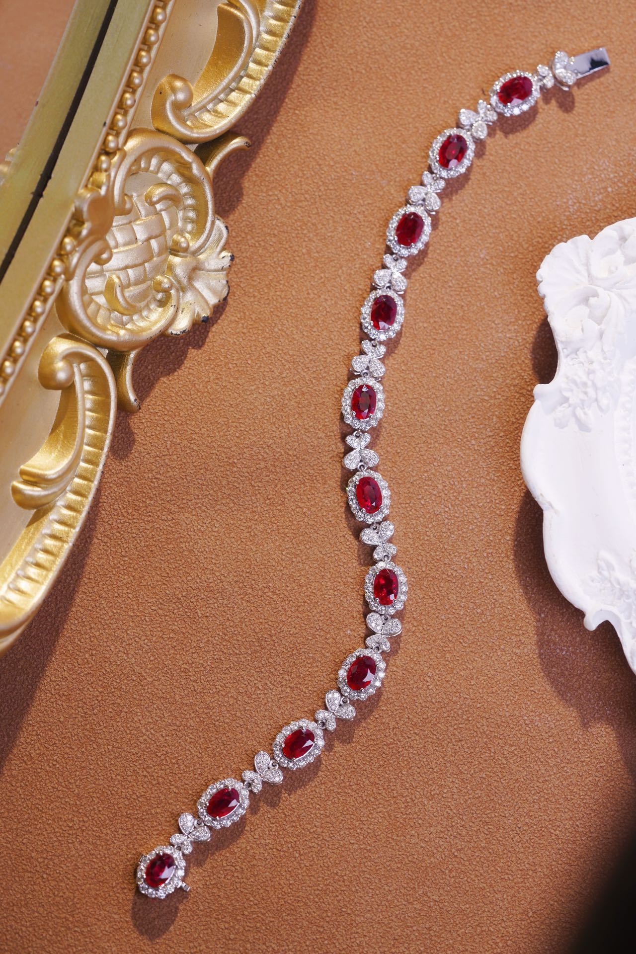 18k Gold Bracelet, Ruby Bracelet, Oval Ruby 5.50ct, Natural Diamond 2.50ct