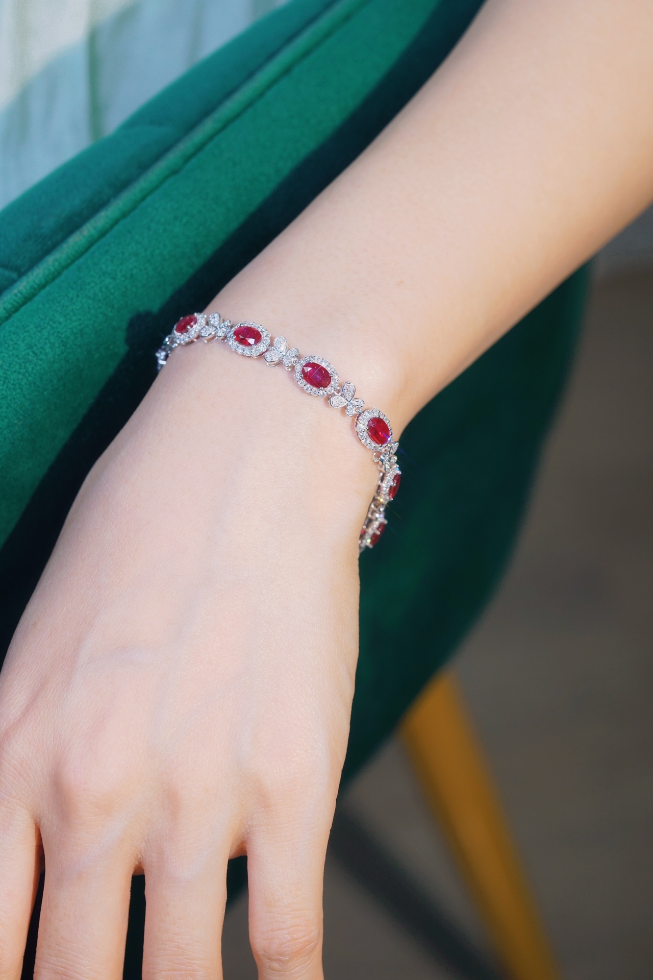 18k Gold Bracelet, Ruby Bracelet, Oval Ruby 5.50ct, Natural Diamond 2.50ct