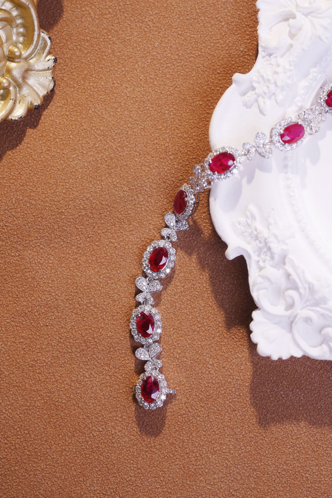 18k Gold Bracelet, Ruby Bracelet, Oval Ruby 5.50ct, Natural Diamond 2.50ct