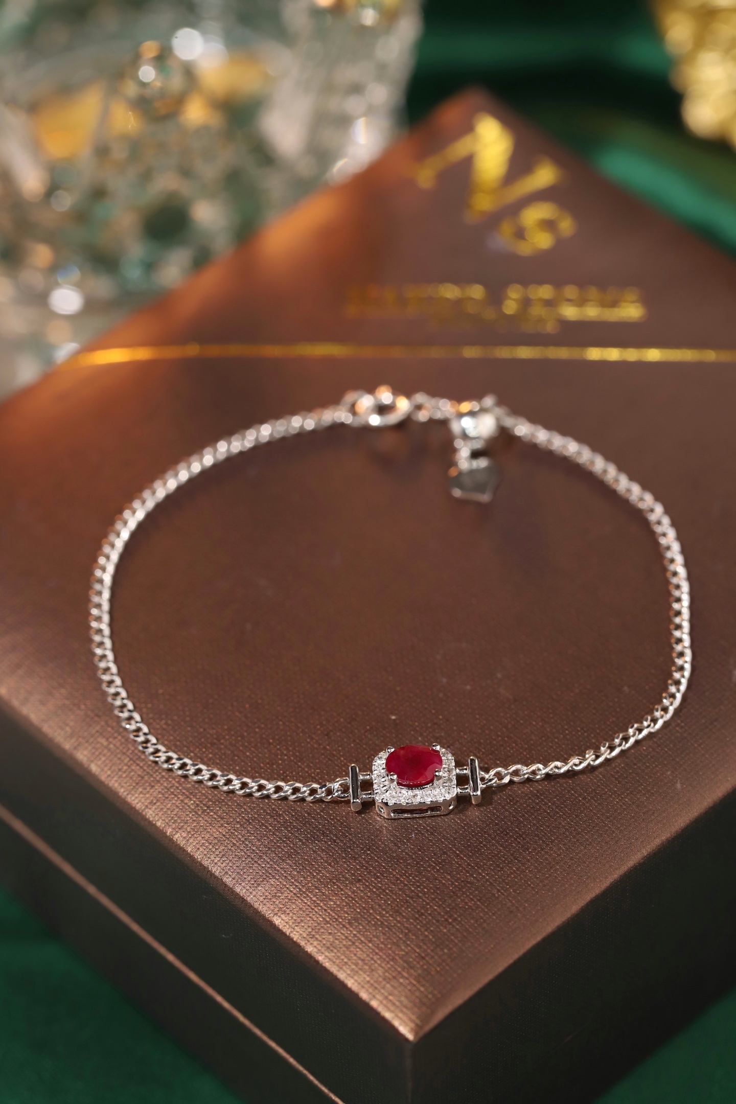 18k Gold Bracelet, Ruby Bracelet, Oval Ruby 0.65ct, Natural Diamond 0.10ct