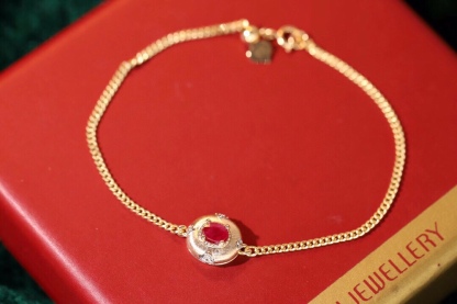 Satin finish 18k Gold Bracelet, Ruby Bracelet, Oval Ruby 0.50ct, Natural Diamond 0.03ct