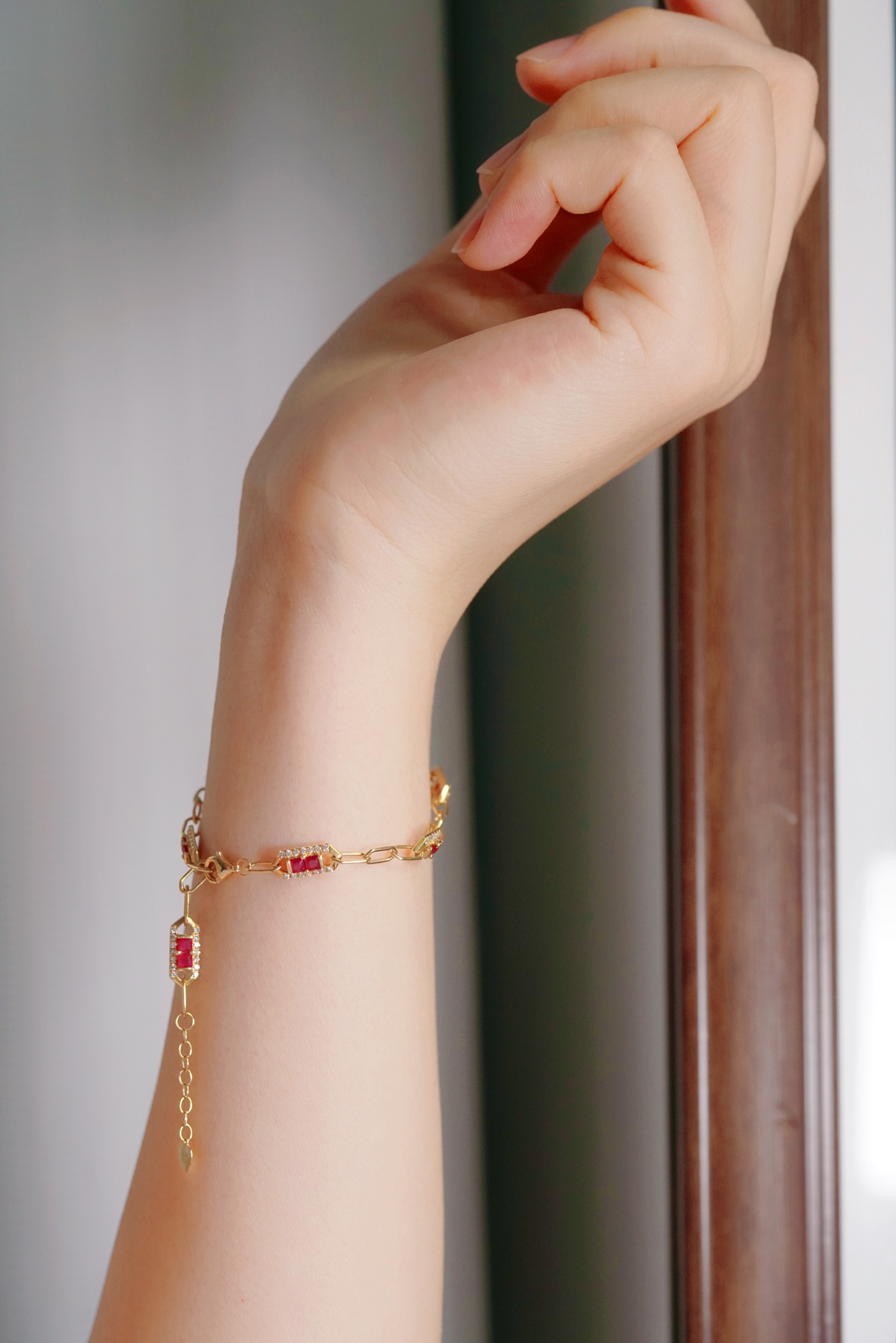 18k Gold Bracelet, Ruby Bracelet, Oval Ruby 1.50ct, Natural Diamond 0.55ct