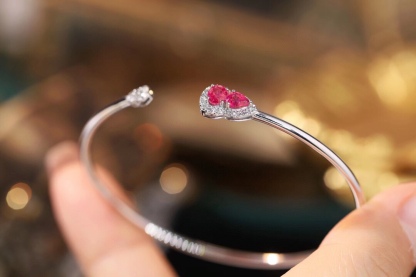 18k Gold Bracelet, Ruby Bracelet, Gourd Shape, 0.62ct Ruby, 0.18ct Natural Diamond