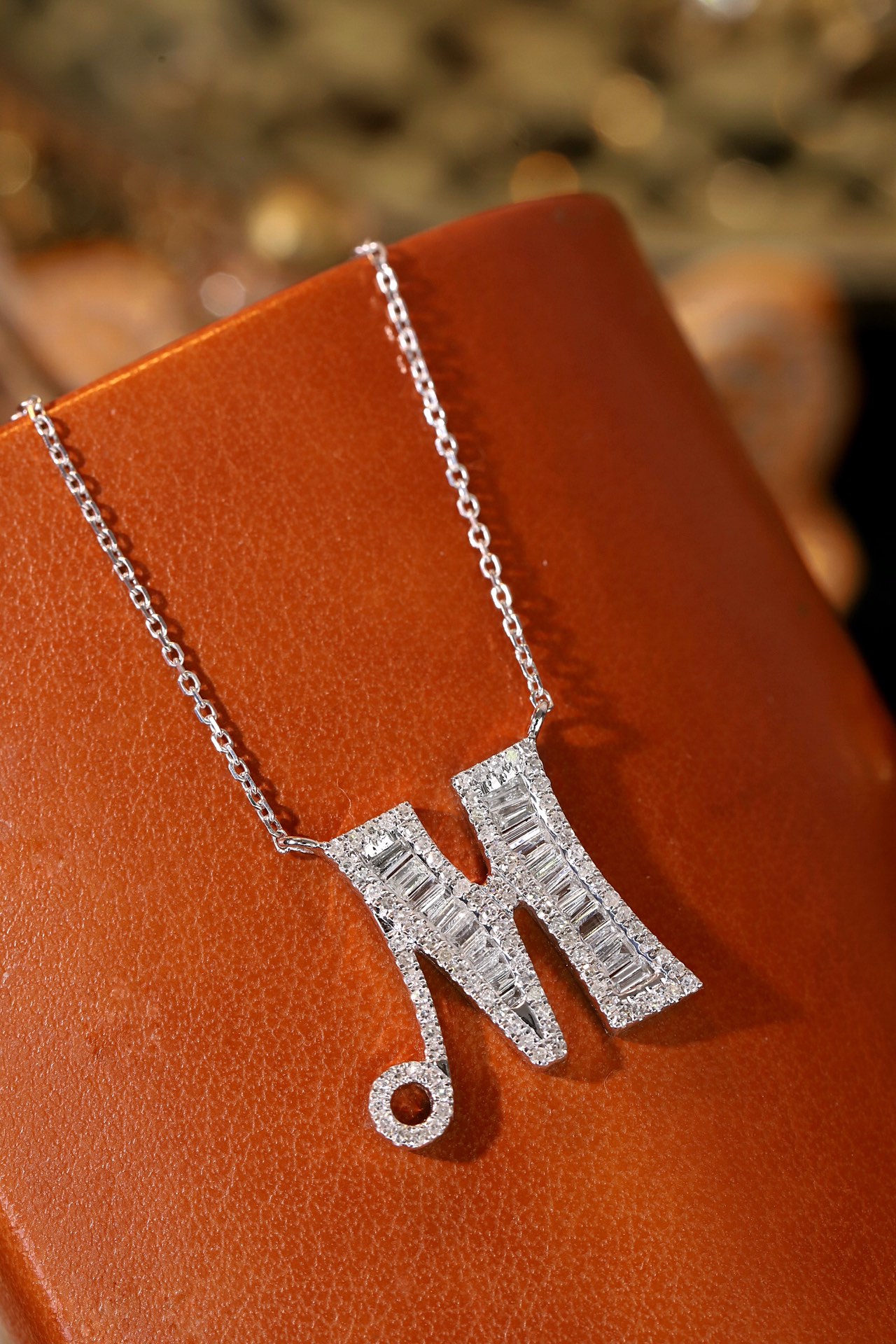 18k Gold Necklace with the Letter "M" Inlaid with 0.60ct Natural Diamond