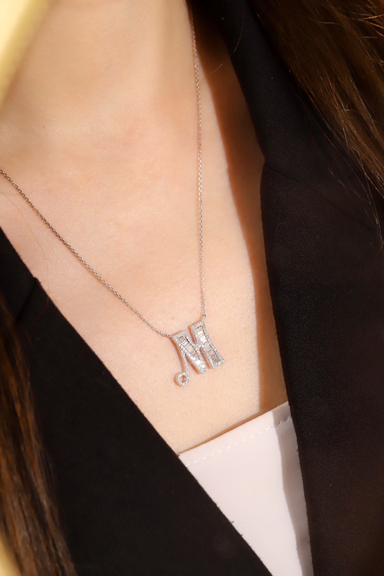 18k Gold Necklace with the Letter "M" Inlaid with 0.60ct Natural Diamond