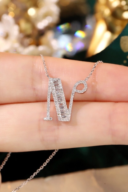 18k Gold Necklace with the Letter "N" Inlaid with 0.40ct Natural Diamond