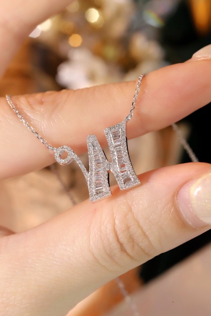 18k Gold Necklace with the Letter "W" Inlaid with 0.60ct Natural Diamond