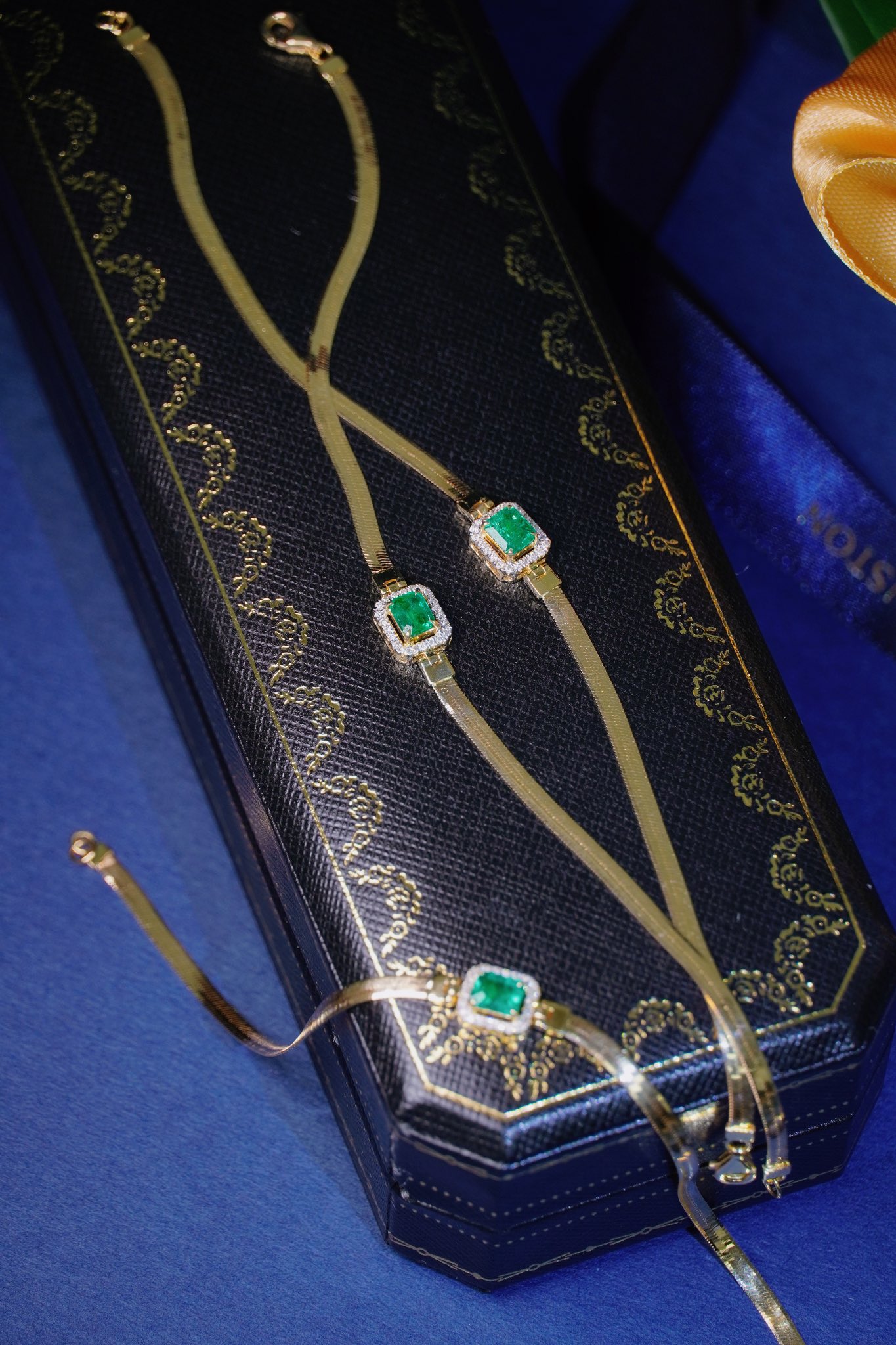 18k Gold Bracelet, Emerald Bracelet, Snake Chain Bracelet, 0.30ct Emerald, 0.10ct Natural Diamond