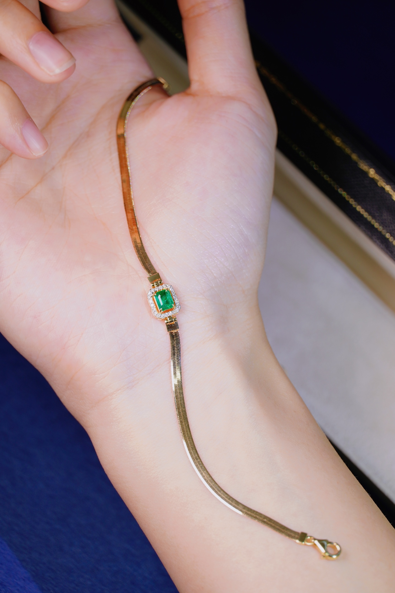 18k Gold Bracelet, Emerald Bracelet, Snake Chain Bracelet, 0.30ct Emerald, 0.10ct Natural Diamond