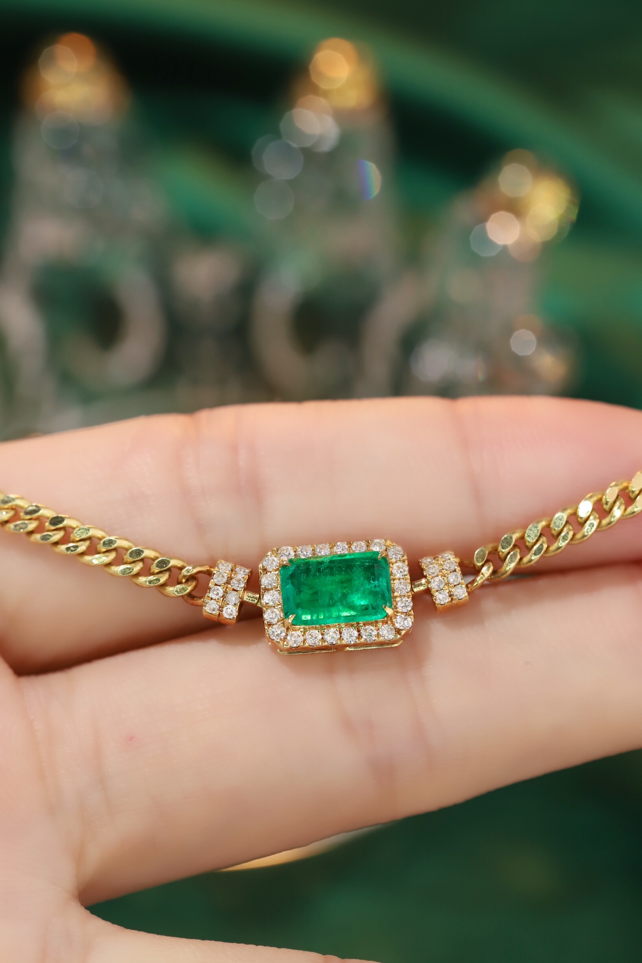 18k Gold Bracelet, Cuban Chain Bracelet, Emerald Bracelet with 0.84ct Emerald and 0.24ct Natural Diamond