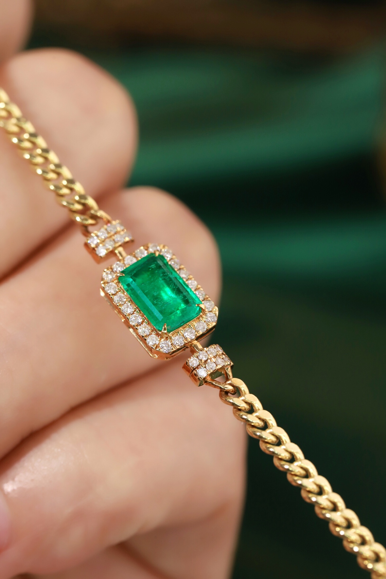 18k Gold Bracelet, Cuban Chain Bracelet, Emerald Bracelet with 0.84ct Emerald and 0.24ct Natural Diamond