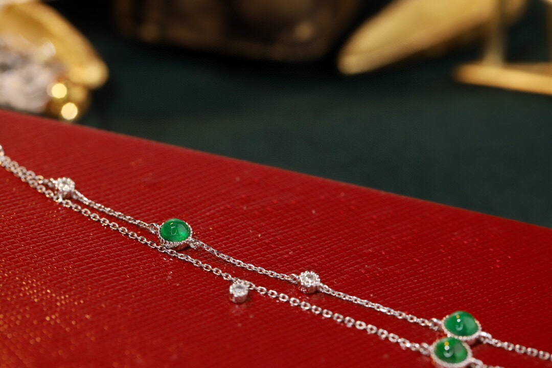 18k Gold Bracelet, Emerald Bracelet, 1.45ct Emerald, 0.20ct Natural Diamond