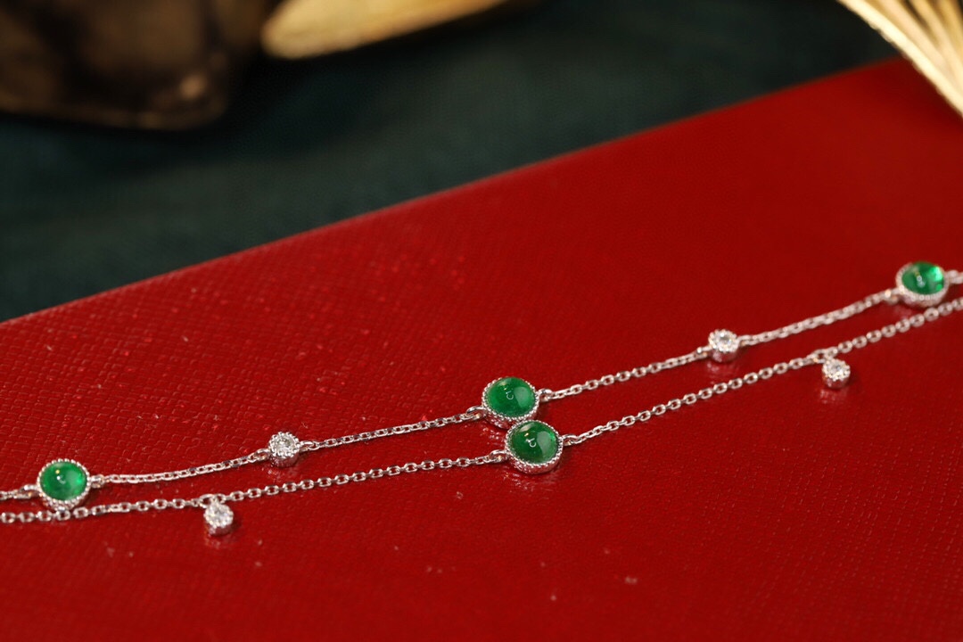 18k Gold Bracelet, Emerald Bracelet, 1.45ct Emerald, 0.20ct Natural Diamond