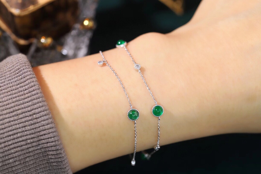 18k Gold Bracelet, Emerald Bracelet, 1.45ct Emerald, 0.20ct Natural Diamond