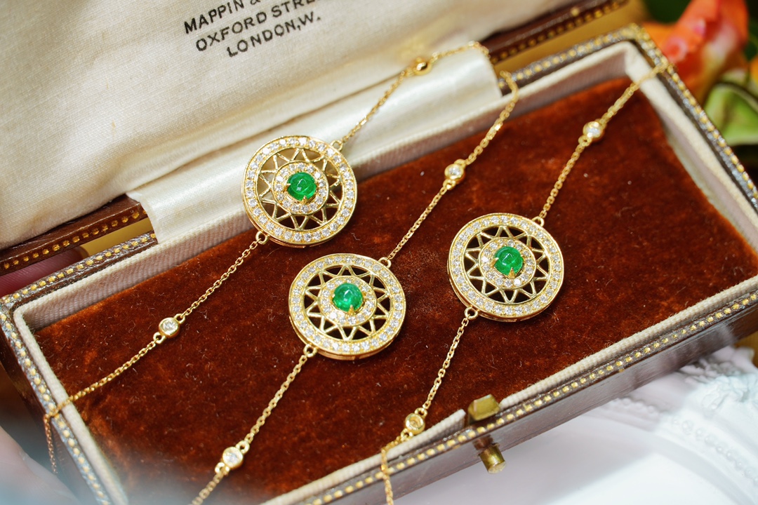 18k Gold Bracelet, Emerald Bracelet, 0.30ct Emerald, 0.35ct Natural Diamond