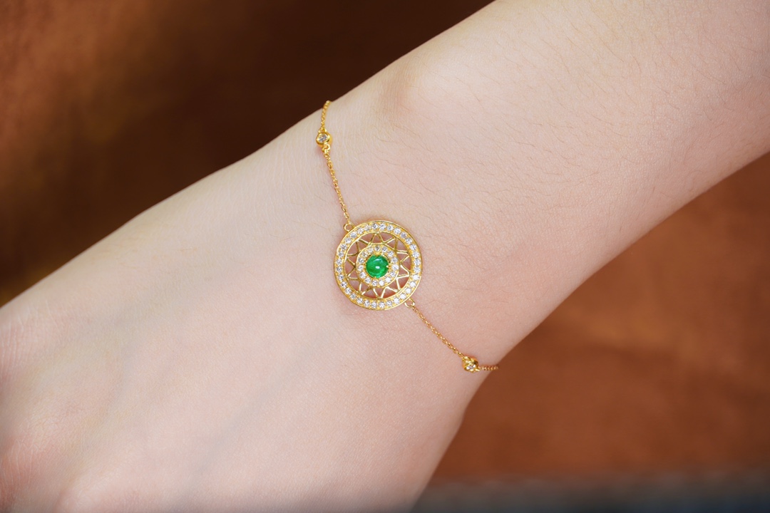 18k Gold Bracelet, Emerald Bracelet, 0.30ct Emerald, 0.35ct Natural Diamond