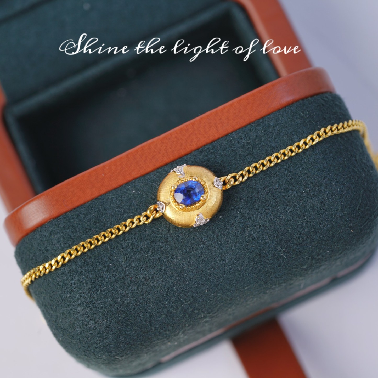 18k Gold Bracelet, Sapphire Bracelet with Polished Surface, Cuban Chain Design, 0.53ct Sapphire and Diamond