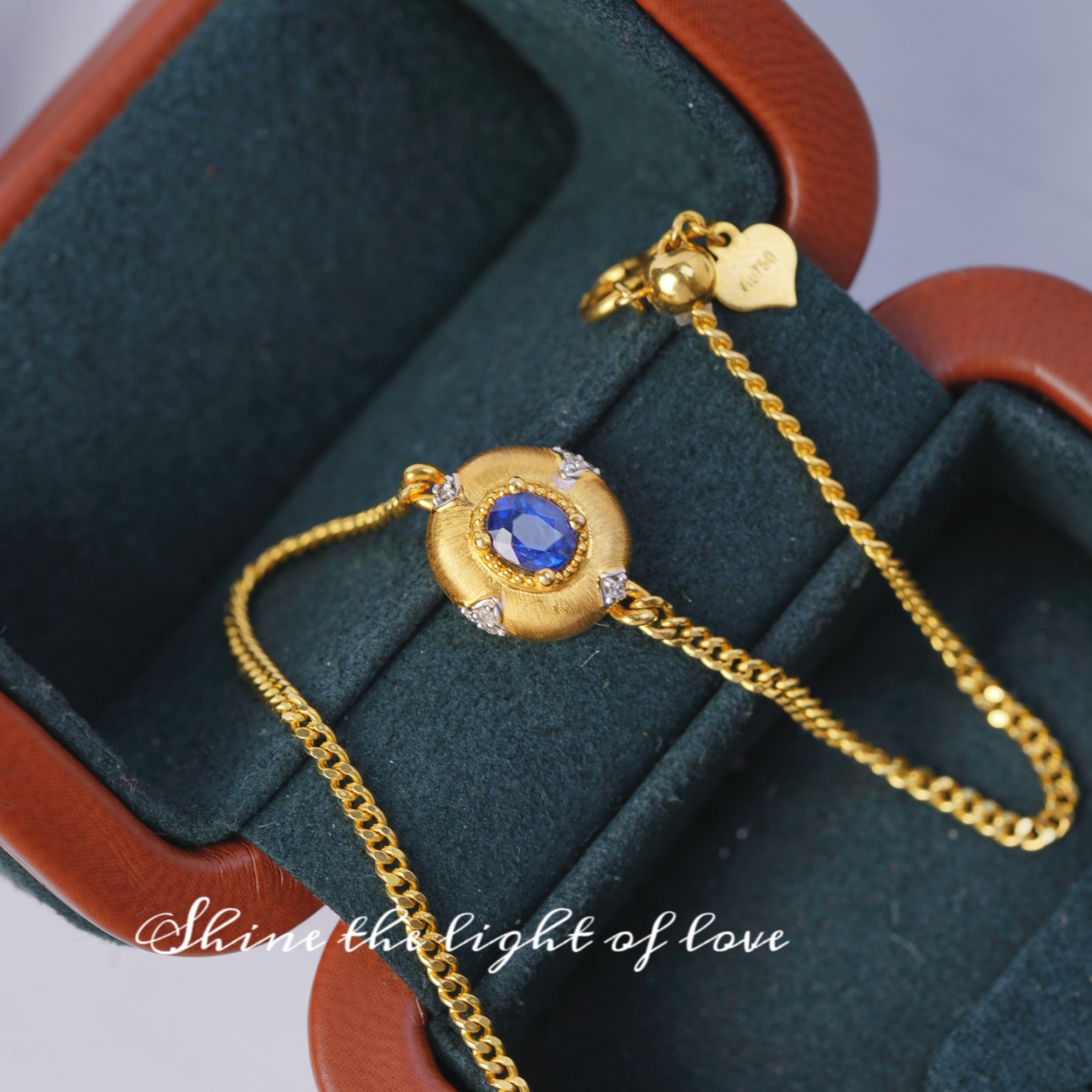18k Gold Bracelet, Sapphire Bracelet with Polished Surface, Cuban Chain Design, 0.53ct Sapphire and Diamond