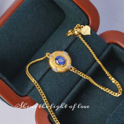 18k Gold Bracelet, Sapphire Bracelet with Polished Surface, Cuban Chain Design, 0.53ct Sapphire and Diamond