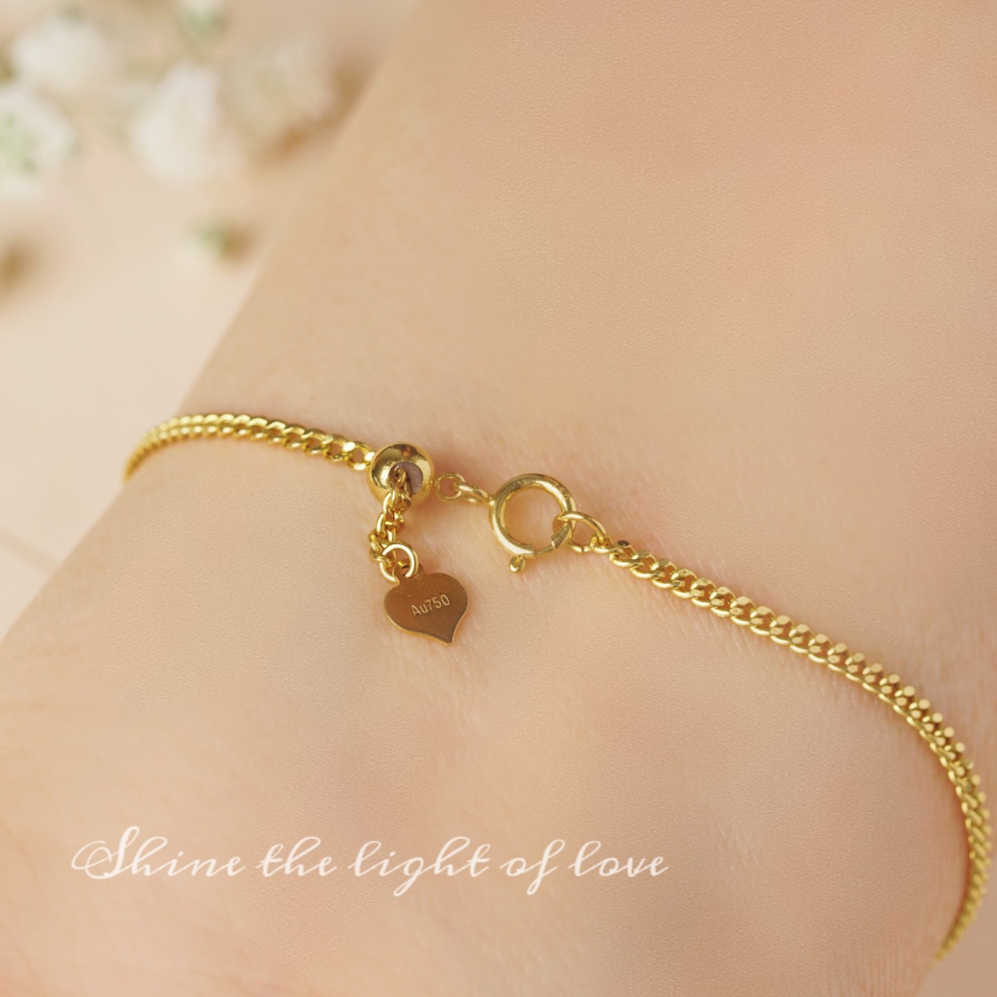 18k Gold Bracelet, Sapphire Bracelet with Polished Surface, Cuban Chain Design, 0.53ct Sapphire and Diamond