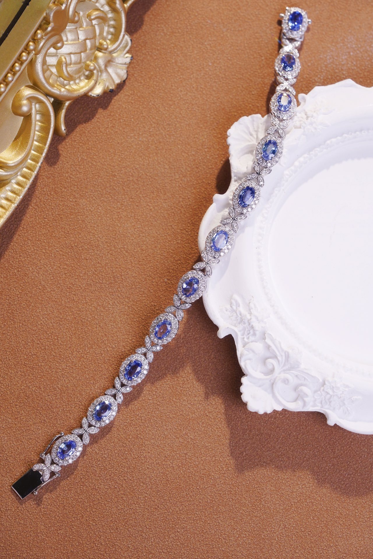 18k Gold Bracelet with Luxuriously Set Sapphires and Diamonds totaling  8.80ct