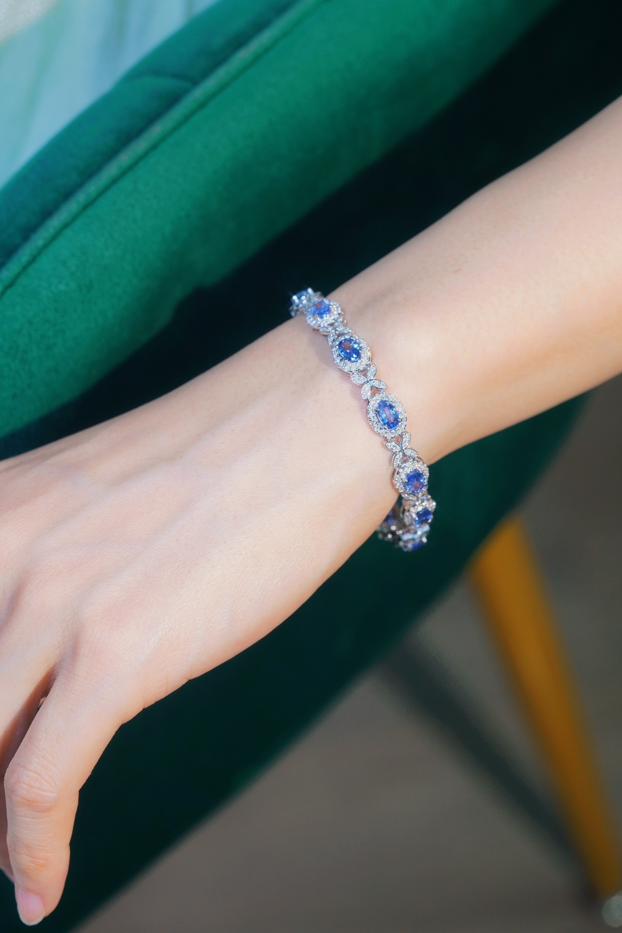 18k Gold Bracelet with Luxuriously Set Sapphires and Diamonds totaling  8.80ct