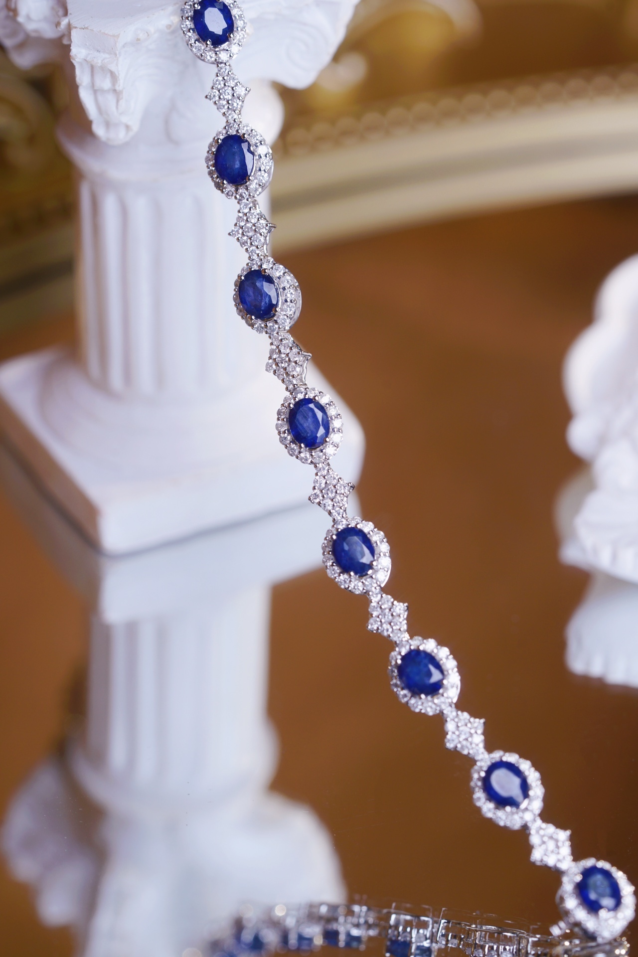 18k Gold Bracelet with Luxuriously Set Sapphires and Diamonds totaling 9.00ct