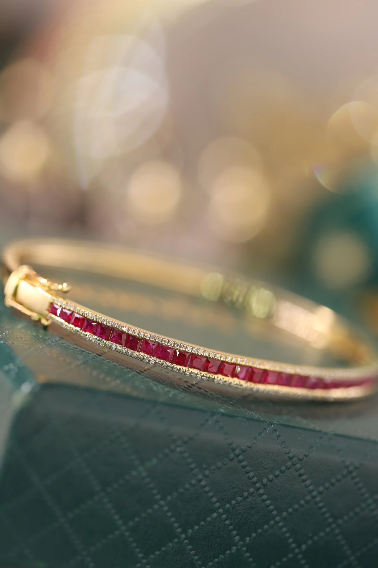 18k Gold Ruby Diamond Bracelet with Bezel Setting, Luxurious Circle of 2.96ct Blue Ruby