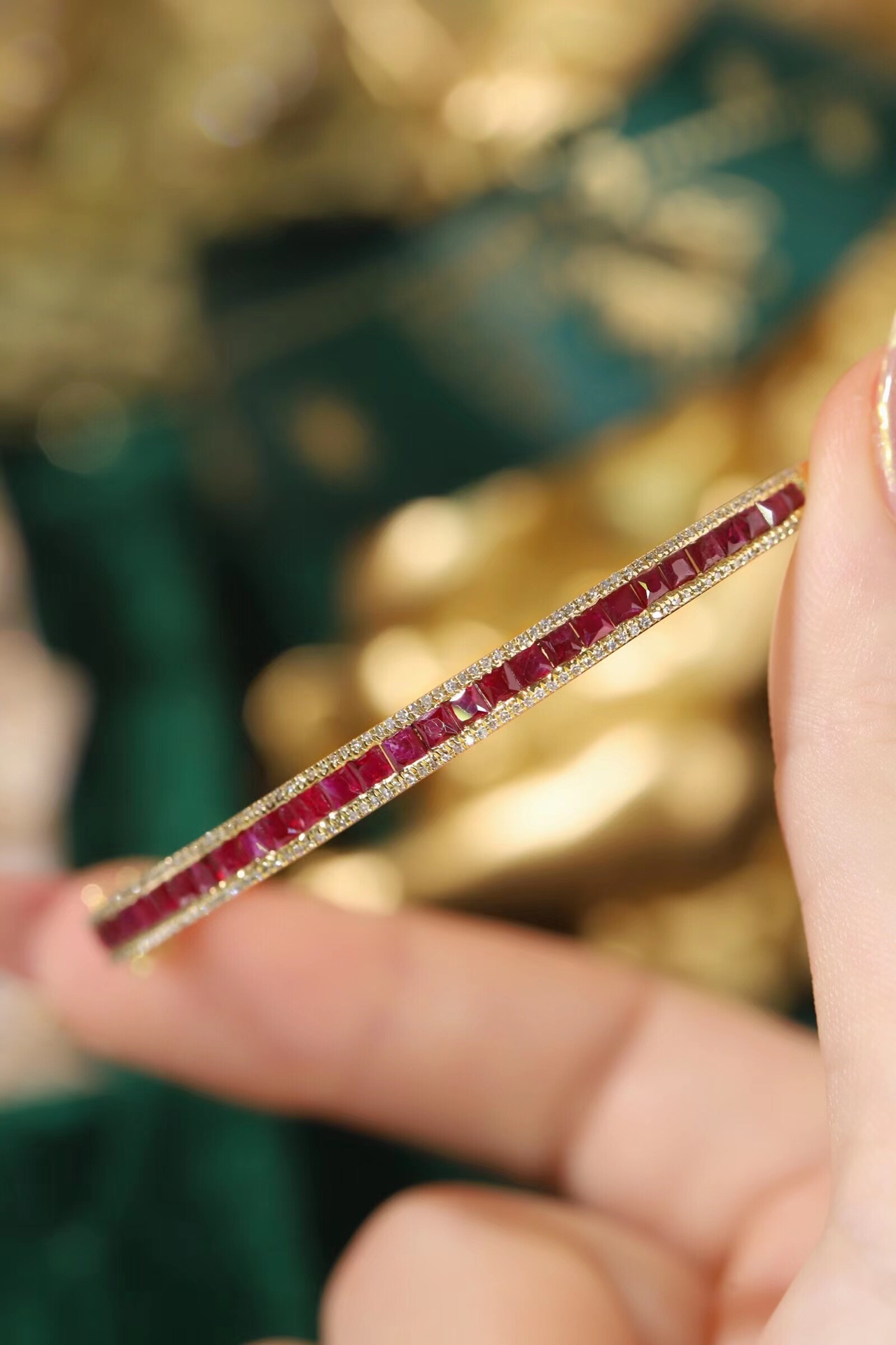 18k Gold Ruby Diamond Bracelet with Bezel Setting, Luxurious Circle of 2.96ct Blue Ruby