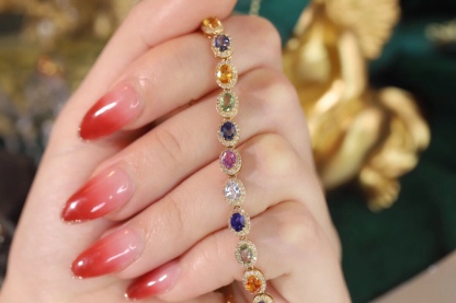 18k Gold Bracelet with Fancy Sapphires and Natural Diamonds – 0.60ct Fancy Sapphires and 4.08ct Diamonds