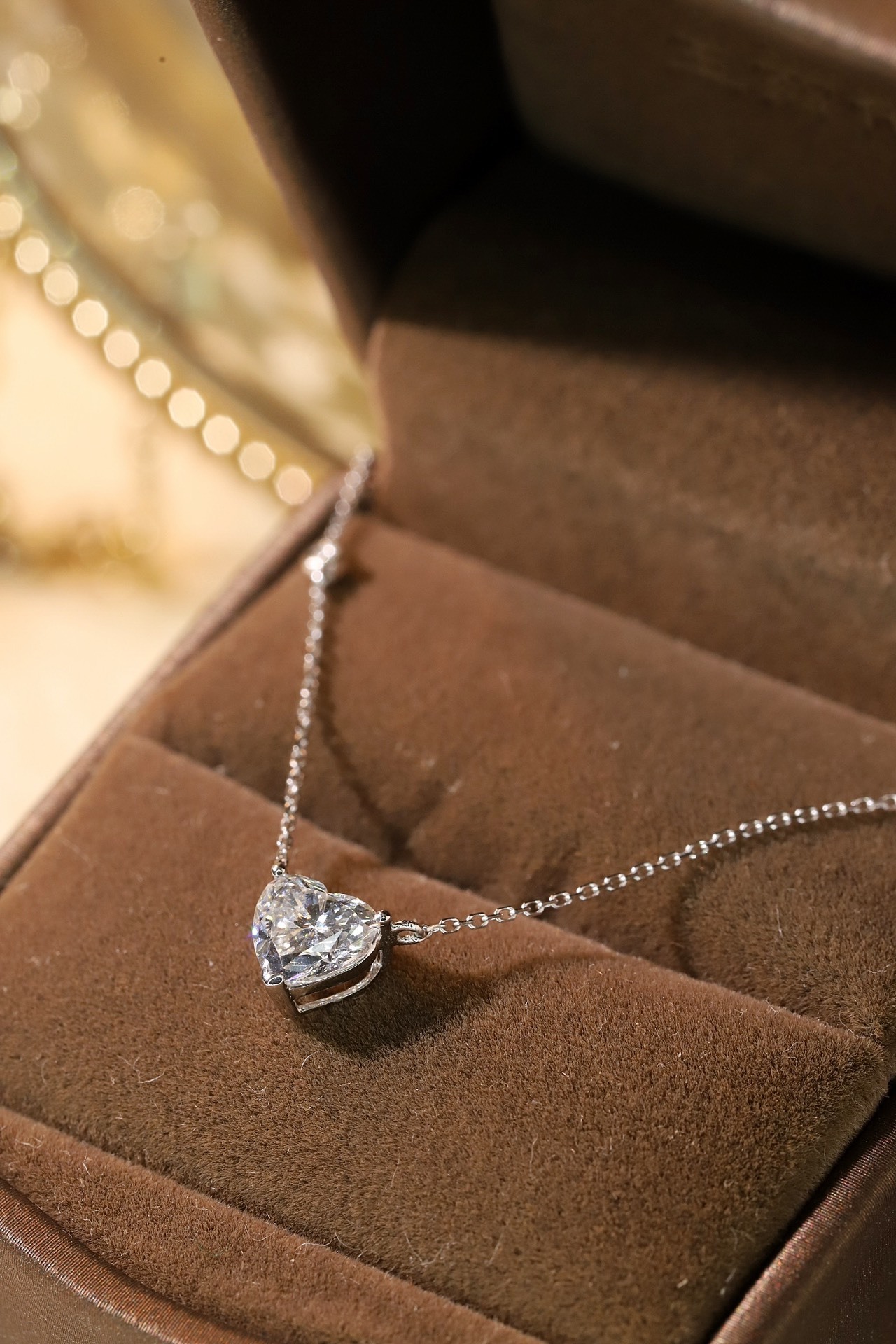 10k Gold Necklace with 1-carat Heart-Shaped Diamond, Lab-Grown