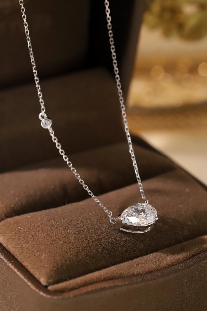 10k Gold Necklace with 1.10ct Laboratory-Grown Diamond in Teardrop Shape